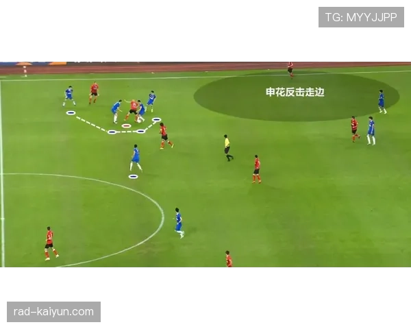 法布雷加斯打造的4-2-3-1体系：科莫中场绞杀战术解析